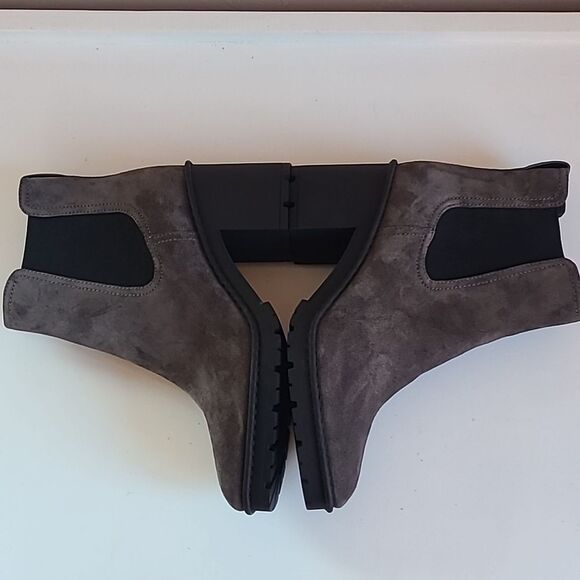 Vince Henderson Weatherproof Suede Chelsea Chunky Ankle Boot Gray Size 10 EU 40 - Picture 7 of 13